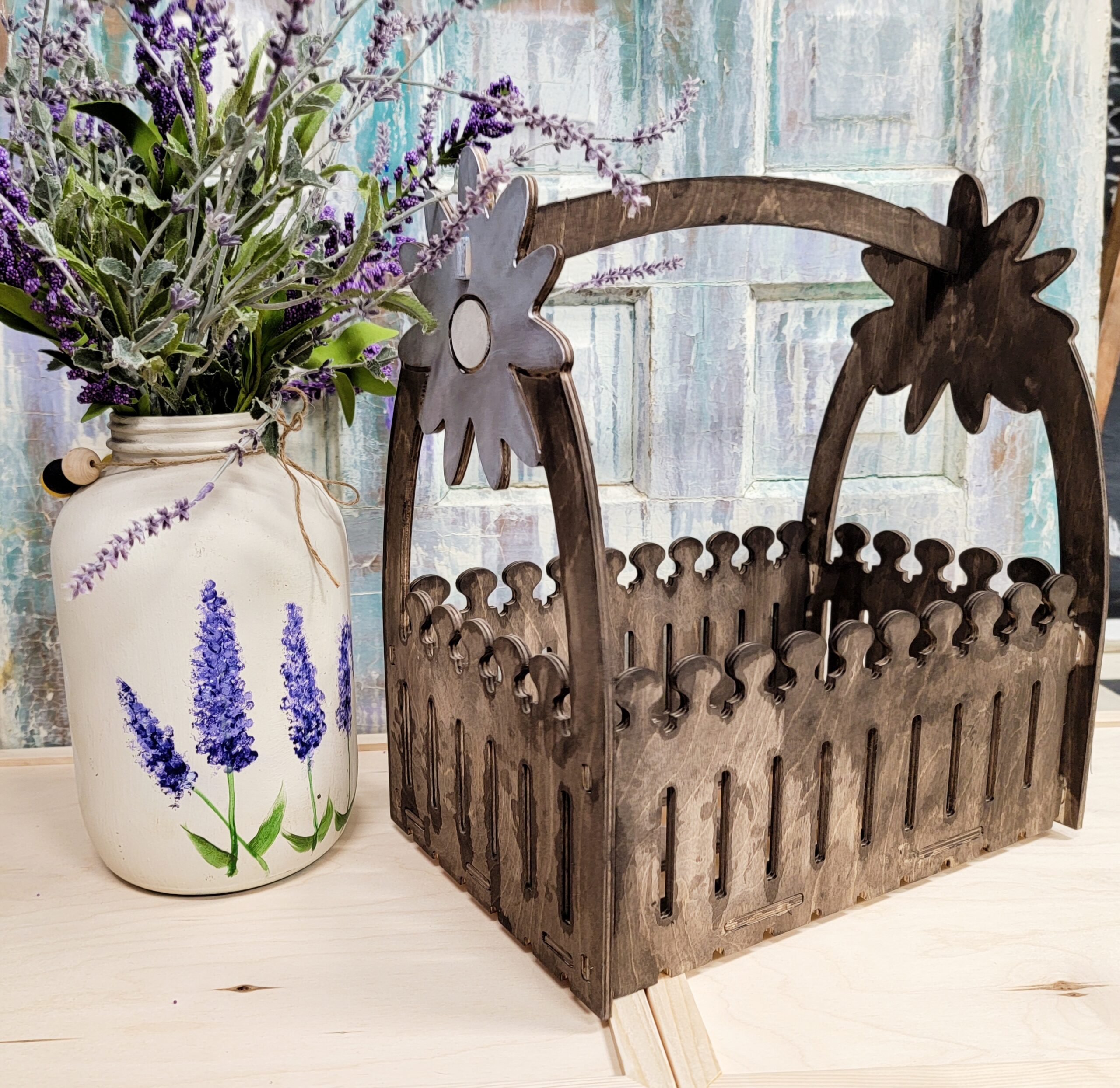 Drab 2 Fab: Wooden Flower Basket!
