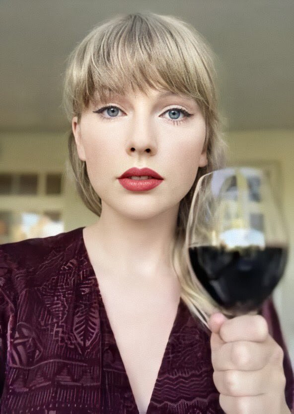 Swift Sips & Trivia Hits: A Taylor Swift Night This Event is Sold Out!